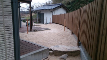 高橋の杜「四季を通して楽しむ庭空間」路盤かさ上げ 高橋の杜「四季を通して楽しむ庭空間」路盤かさ上げ