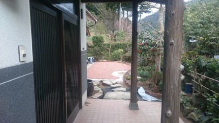 セラミックサンド敷均し セラミックサンド敷均し