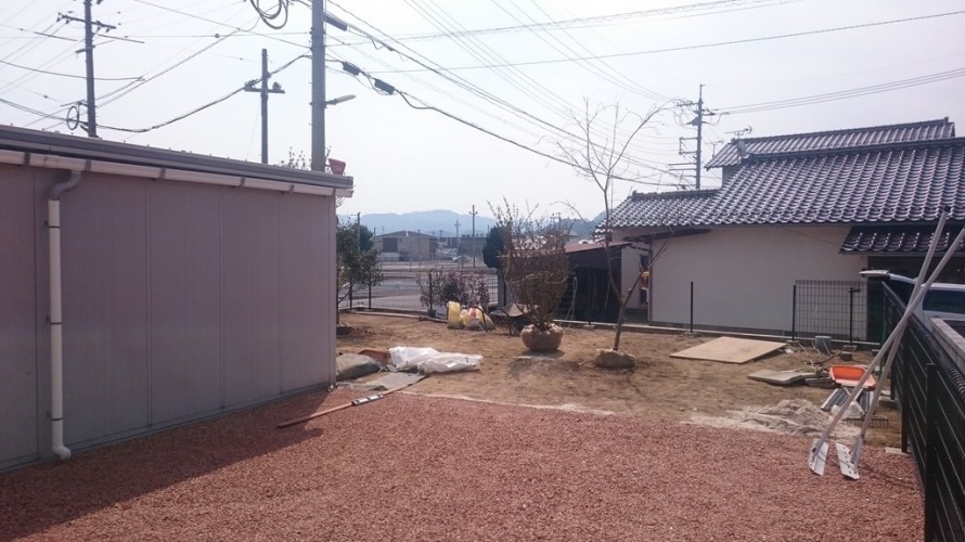 セラミックサンド敷均し完了 セラミックサンド敷均し完了